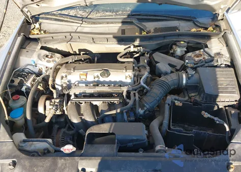 2010 Honda Accord 2.4 Lx z USA, uszkodzony, nr VIN 1HGCP2F34AA119088